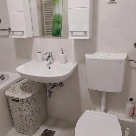 Delta Lux * Banyaluka