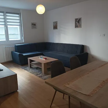 Appartement Delta Lux *